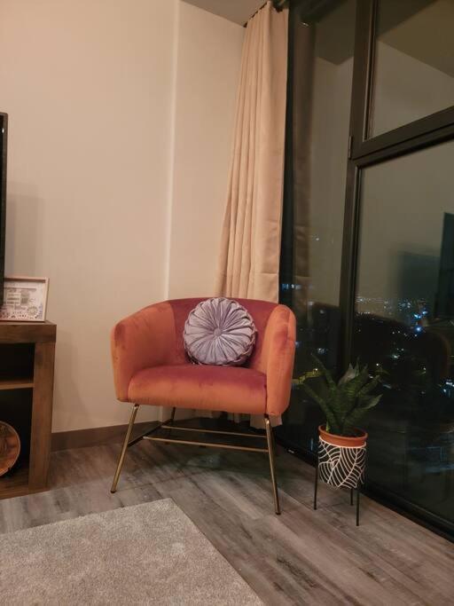 Cosmopolitan Apt 1407, 5 Star Facilities, 15M Sjo Airport, Parking, Pool, Gym San Jose  Exterior photo