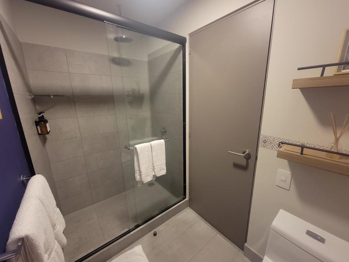 Cosmopolitan Apt 1407, 5 Star Facilities, 15M Sjo Airport, Parking, Pool, Gym San Jose  Exterior photo
